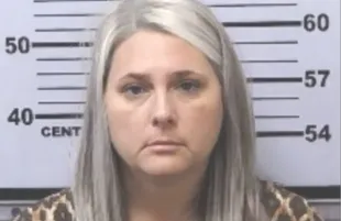 Randi Nicole Staples, a 44-year-old elementary school teacher from Mobile, Alabama, is facing felony child abuse charges (Image via Instagram / @mynbc15)