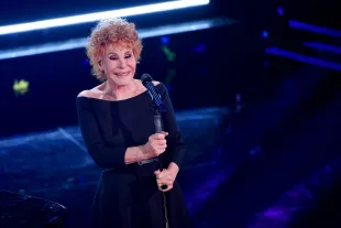 SANREMO, ITALY - MARCH 06:  Ornella Vanoni is seen on stage during at the 71th Sanremo Music Festival 2021 at Teatro Ariston on March 06, 2021 in Sanremo, Italy. (Photo by Jacopo Raule / Daniele Venturelli/Getty Images)