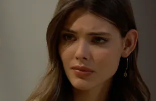 Electra (Image via Youtube / boldandbeautiful)