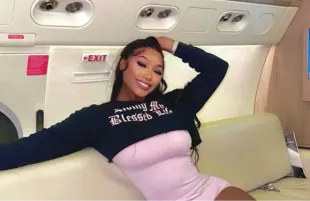 Janelle Shanks (Image via Instagram/@badgirljanelle)