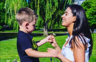 Bruna Caroline Ferreira has been in the custody of ICE since November 12 (Image via Facebook/Bruna Ferreira)