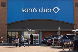 PEORIA, ARIZONA - FEBRUARY 22: A Sam's Club warehouse store on February 22, 2025 in Peoria, Arizona. (Photo by Kevin Carter/Getty Images)