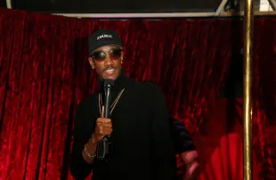 Zeus Network Founder and CEO Lemuel Plummer speaks during the grand opening of Joseline's Cabaret Las Vegas (Image via Getty)