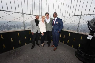  Daymond John, Barbara Corcoran, Daniel Lubetzky and Rashaun Williams (Image via Getty)