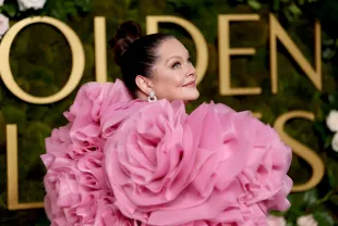 BEVERLY HILLS, CALIFORNIA - JANUARY 05: Melissa McCarthy attends the 82nd Annual Golden Globe Awards at The Beverly Hilton on January 05, 2025 in Beverly Hills, California. (Photo by Matt Winkelmeyer/WireImage)