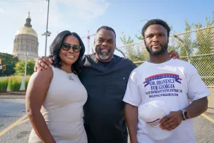 Dr. Heavenly Kimes, Dr. Damon Kimes, and Zachary Kimes (Image Via Getty)