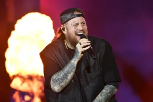 LONDON, ENGLAND - SEPTEMBER 20: Jelly Roll performs as support to Post Malone during The Big Ass World Tour at Tottenham Hotspur Stadium on September 20, 2025 in London, England. (Photo by Jim Dyson/Getty Images)
