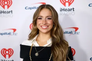 Tate McRae attends iHeartRadio 102.7 KIIS FM's Jingle Ball 2024 Presented by Capital One at Intuit Dome on December 06, 2024 in Los Angeles, California. (Photo by Jesse Grant/Getty Images for iHeartRadio)
