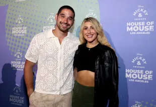 Alan Bersten and Emma Slater (Image via Getty)