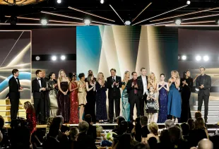 Actors Josh Kelly, Evan Hofer, Brook Kerr, Sofia Mattsson, Tabyana Ali, Vernee Watson, Donnell Turner, Kate Mansi, Kristina Wagner, Jon Lindstrom, Cynthia Watros, Maurice Benard, Frank Valentini, Jophielle Love, Eden McCoy, Rebecca Herbst, Laura Wright, Tanisha Harper, and Cameron Mathison of General Hospital. (Photo by Kevin Winter/Getty Images)