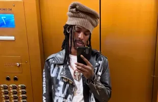 Baby Smoove posing for a picture (Image via Instagram/@babysmoove22)