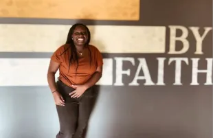 Riziki Ilenre (Image via Instagram / @r.iz.i)