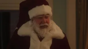 A scene from The Santa Clause (Image via YouTube/@Disney+)
