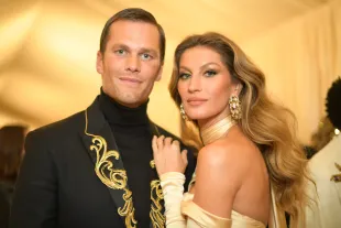 Tom Brady and Gisele Bundchen attend the Heavenly Bodies: Fashion & The Catholic Imagination Costume Institute Gala at The Metropolitan Museum of Art on May 7, 2018 in New York City.  (Photo by Matt Winkelmeyer/MG18/Getty Images for The Met Museum/Vogue)
