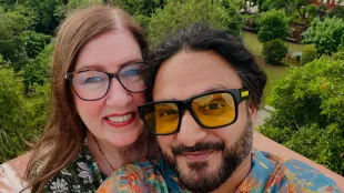 Jenny and Sumit (Image via Instagram @sumitjenny)g