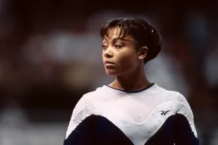 Dominique Dawes of the United States competes in the Gymnastics competition of the Goodwill Games (Image via Getty)