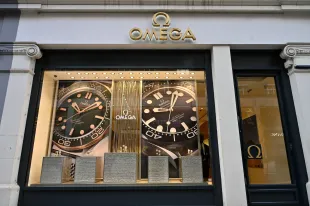 Old video of Chris Tucker resurfaces as Jeffrey Epstein pictures