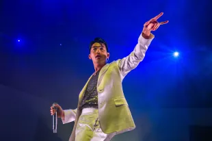 LONDON, ENGLAND - MARCH 26: Eric Nam performs at Eventim Apollo on March 26, 2024 in London, England. (Photo by Joseph Okpako/WireImage)