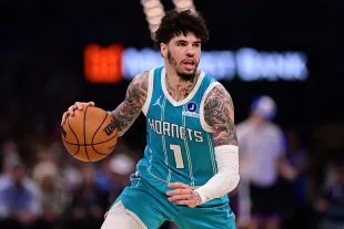 Failed Rhoda Spinoff Carlton Your Doorman Premiered 41 Years Ago Today ...