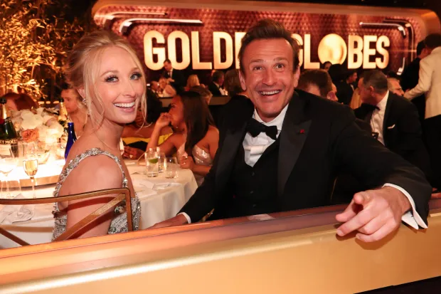 Kayla Radomski and Jason Segel at the 81st Golden Globe Awards held at the Beverly Hilton Hotel (Image via Getty)