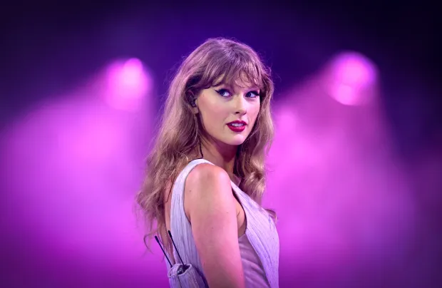 Taylor Swift performs onstage during "Taylor Swift | The Eras Tour" at Wembley Stadium on August 15, 2024 in London, England. (Photo by Gareth Cattermole/TAS24/Getty Images for TAS Rights Management )